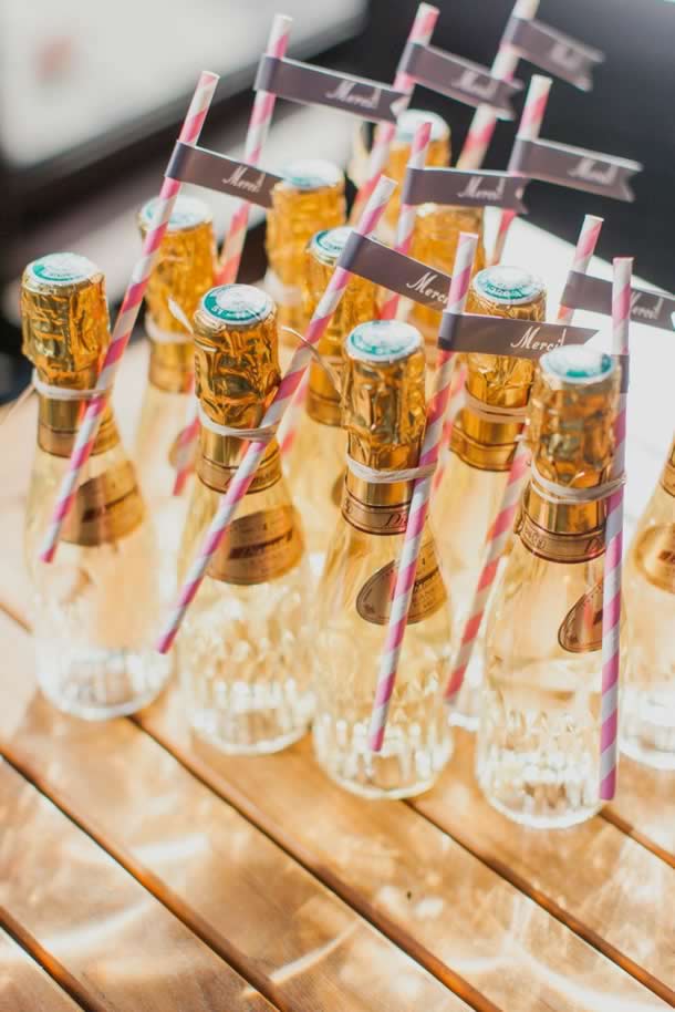 Mini garrafinhas de Champagnes - Espumantes como lembrancinhas de casamentos